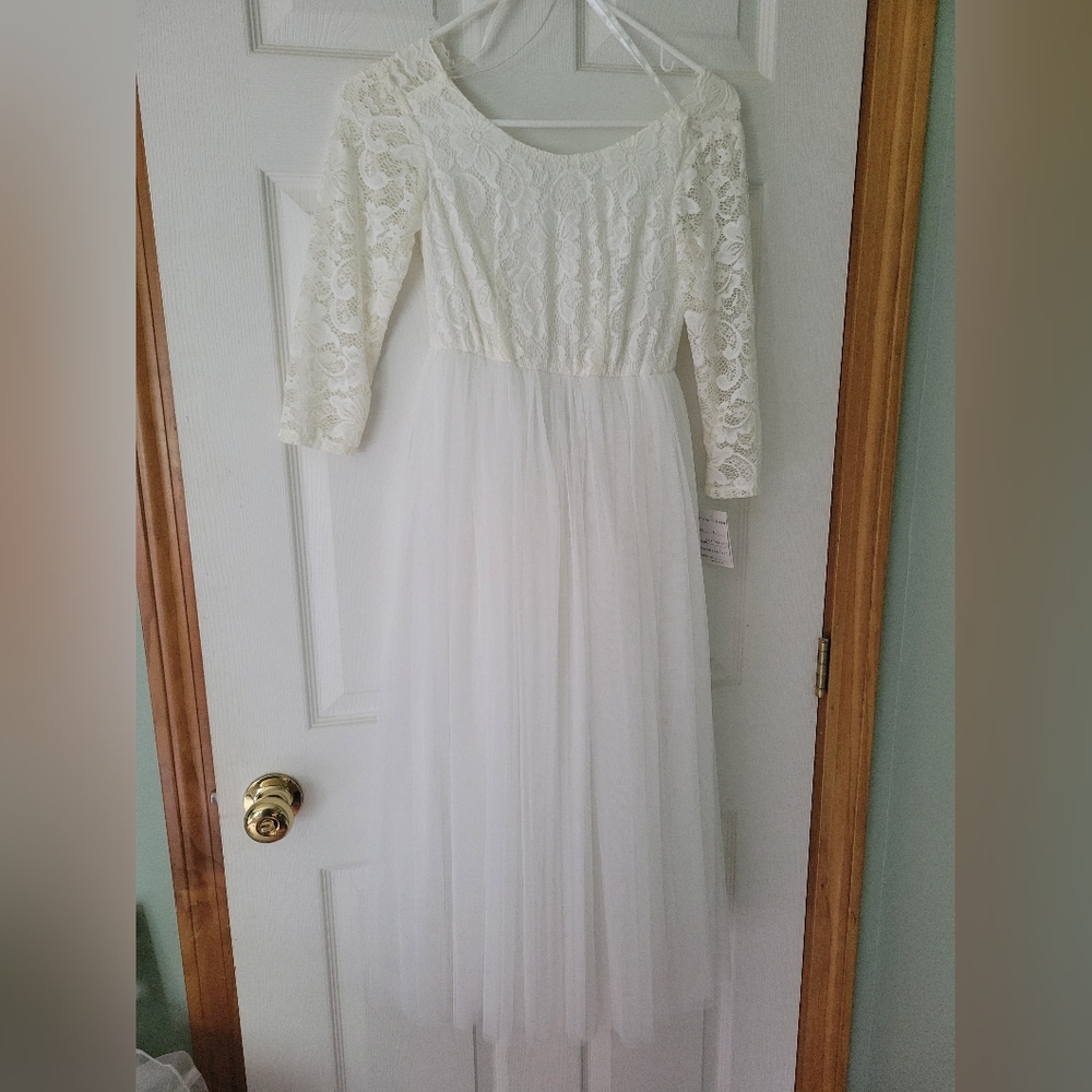 David's bridal size 8 flower girl dress